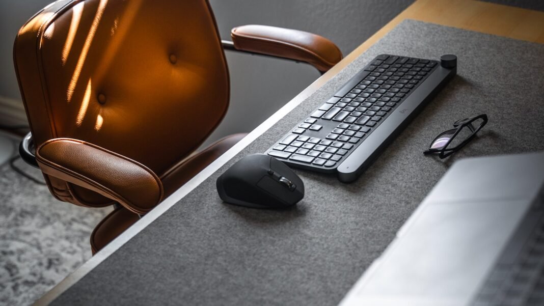 Career Wellness: Navigating Work-Life Balance and Professional Fulfillment